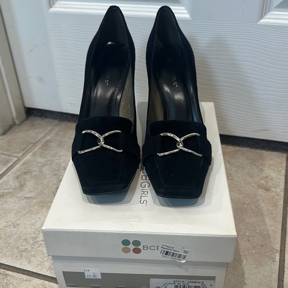Elegant Suede Black Heels with Silver Accent - BCBG